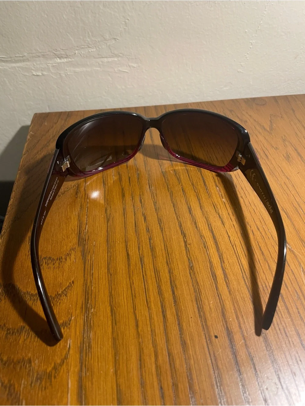 SMITH Black Sunglasses with Magenta Gradient Accents